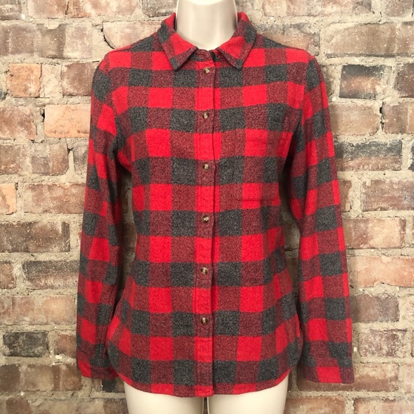 American Eagle Outfitters Sweaters - AE Slim Fit Flannel